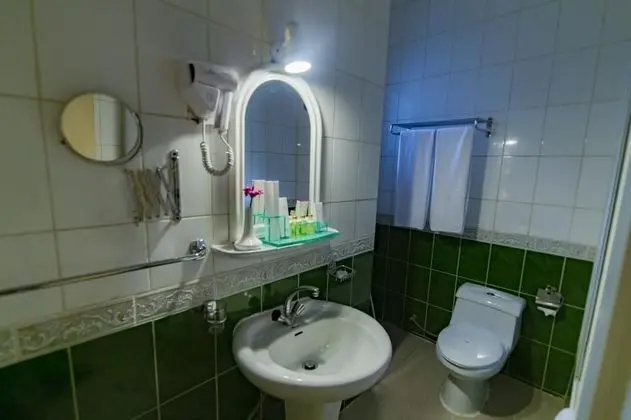 Süit, 1 En Büyük (King) Boy Yatak