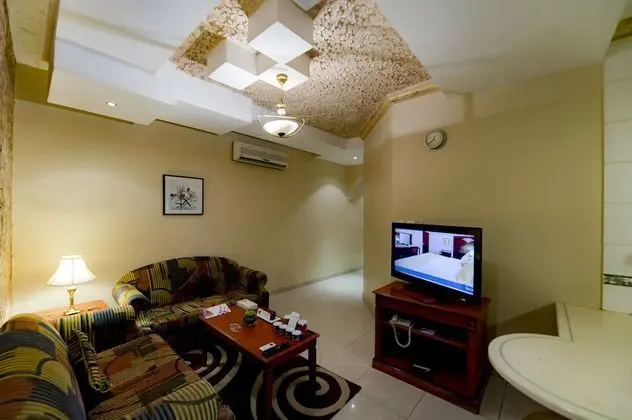 Süit, 2 Yatak Odası (With 1 Bathroom)