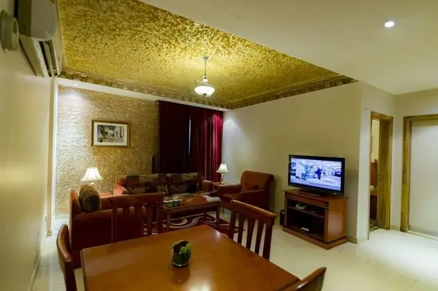 Süit, 2 Yatak Odası (With 2 Bathrooms)