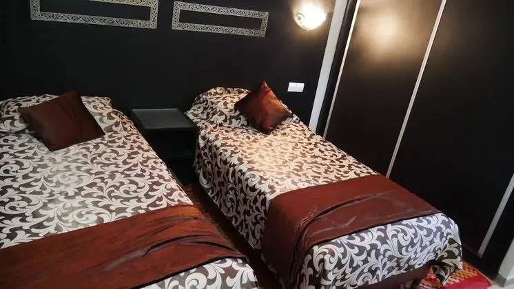 Tek Büyük Yataklı Oda