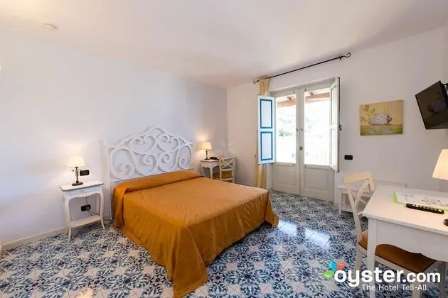 Deluxe Oda, Deniz Manzaralı (Matrimoniale)