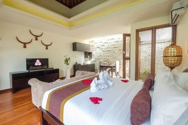 Luxury Villa, 1 En Büyük (King) Boy Yatak, Jakuzi, Havuz Manzaralı (Jacuzzi)