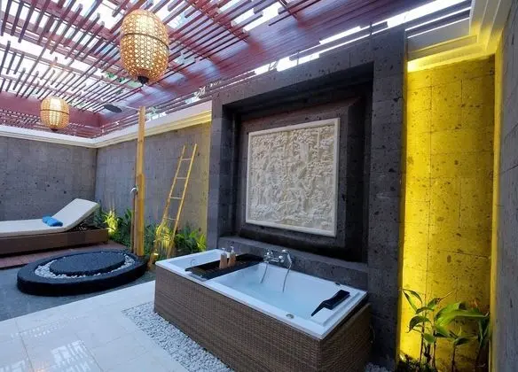 Luxury Villa, 1 En Büyük (King) Boy Yatak, Jakuzi, Havuz Manzaralı (Jacuzzi)