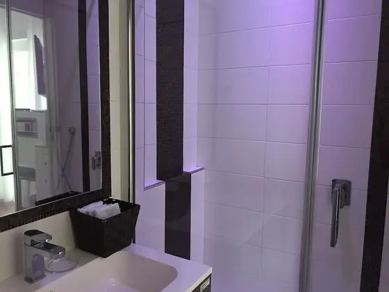Superior Tek Büyük veya İki Ayrı Yataklı Oda, Balkon, Şehir Manzaralı