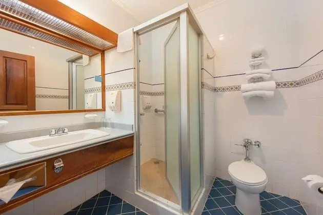 Standard Oda, 2 Çift Kişilik Yatak, Dağ Manzaralı