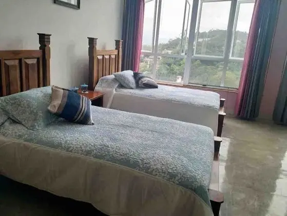 Luxury Tek Büyük Yataklı Oda