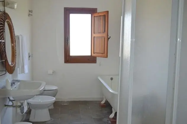 Comfort Tek Büyük Yataklı Oda, Bahçe Manzaralı