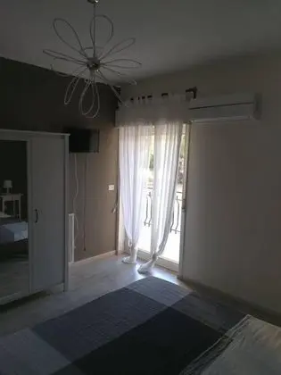 Deluxe Apart Daire, 1 Yatak Odası, Balkon, Bahçe Manzaralı
