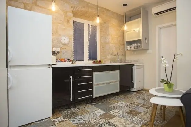 One Bedroom Apartment with Balcony