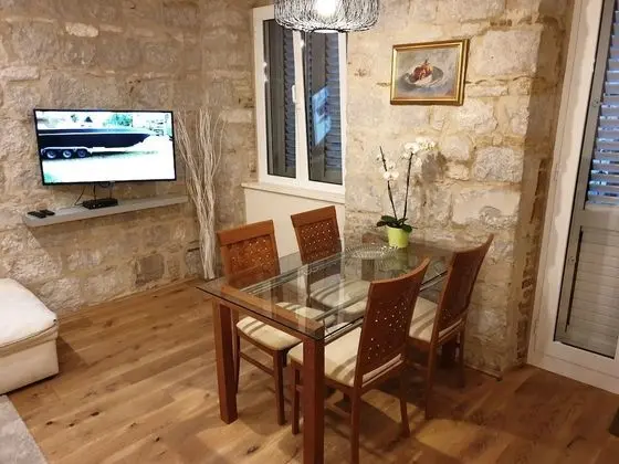 One Bedroom Apartment with Balcony