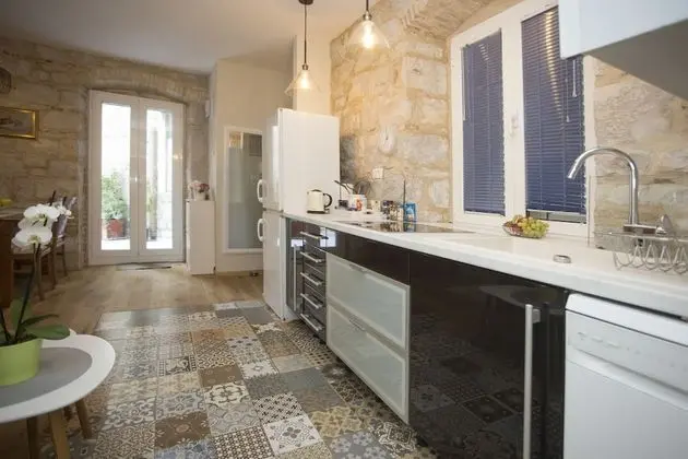 One Bedroom Apartment with Balcony
