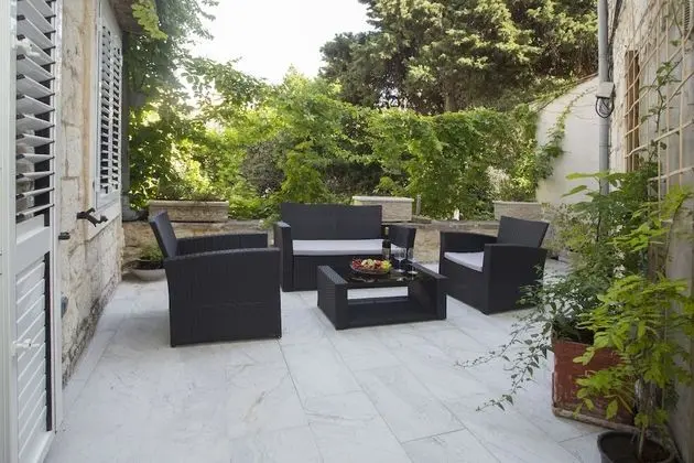 One Bedroom Apartment with Balcony