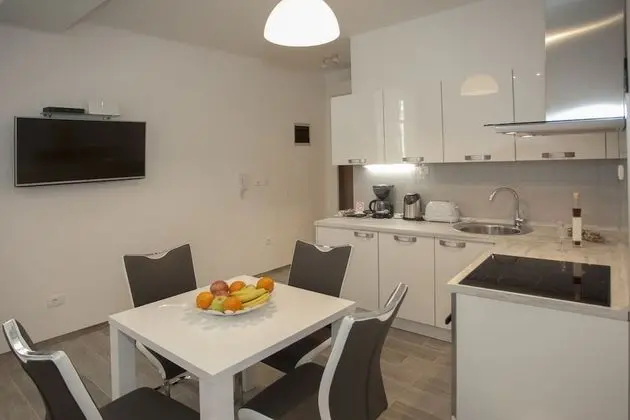 Standard Apartment
