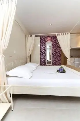 Stüdyo, Havuz Kullanımı (2+1)