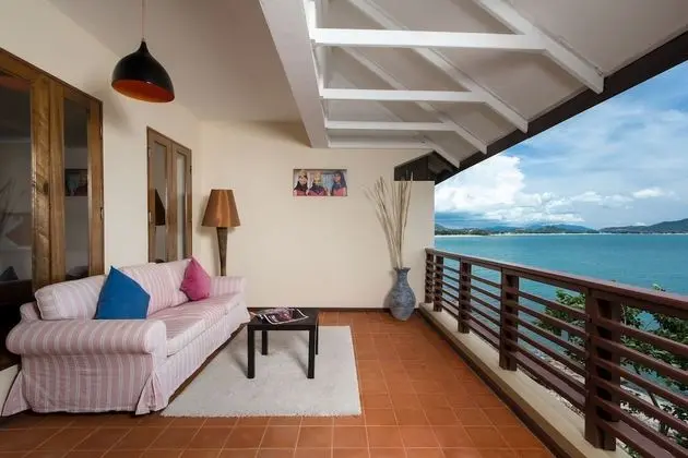 Ocean front deluxe 1-bedroom Villa
