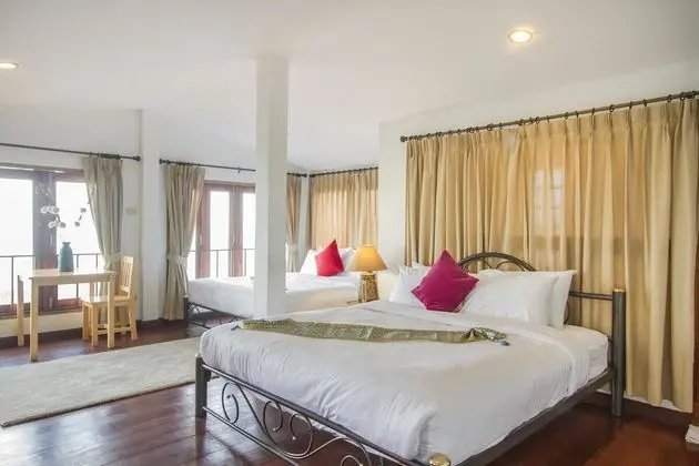 Ocean front deluxe 2-bedroom Villa