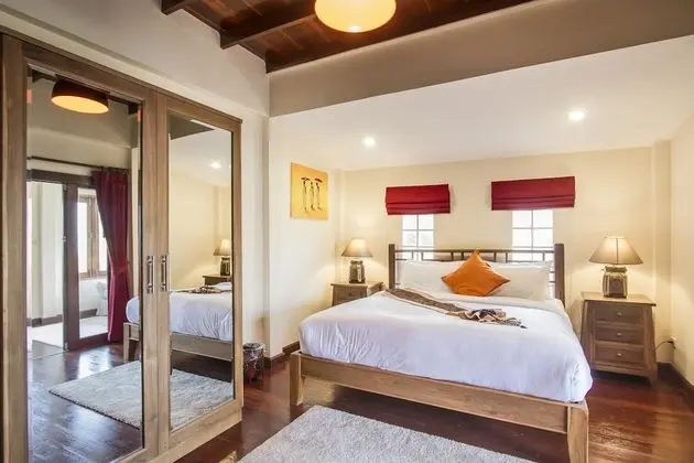 Ocean front deluxe 2-bedroom Villa