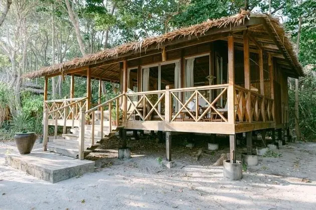 Royal Bungalov
