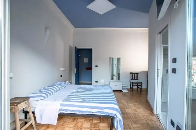 Classic Tek Büyük Yataklı Oda, Tepe Manzaralı (Campanile)