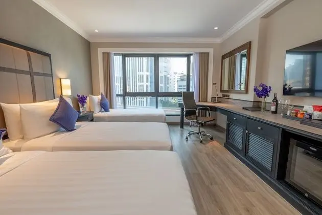 Deluxe Skyline Room