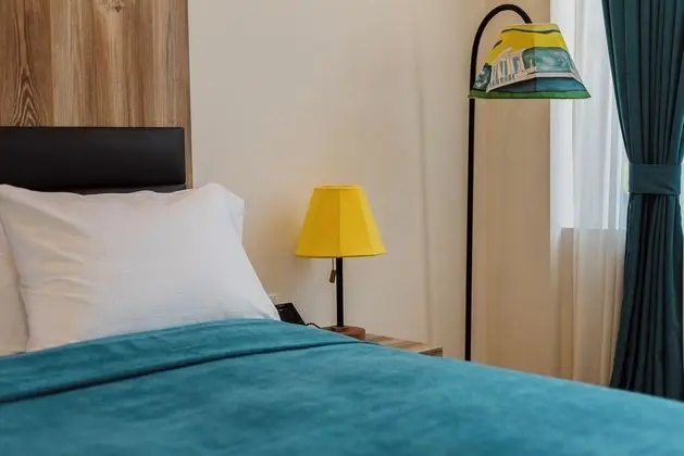 Classic Double Room with Boulevard View & Balcony