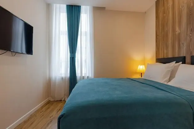 Suite Room with Boulevard View