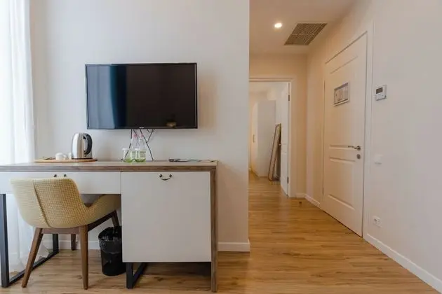 Suite Room with Boulevard View