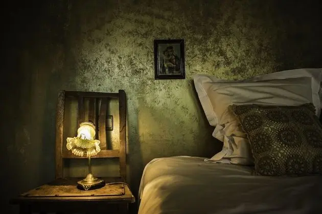 Tek Büyük Yataklı Oda, Küvet