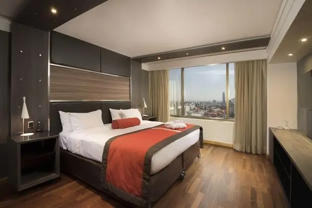 Singular Room