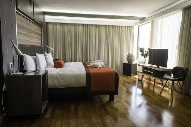 Singular Room