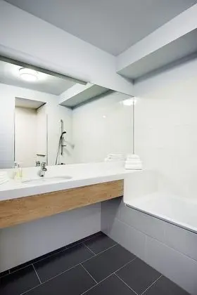 Exclusive Apart Daire, 2 Yatak Odası, Sıcak Su Küveti