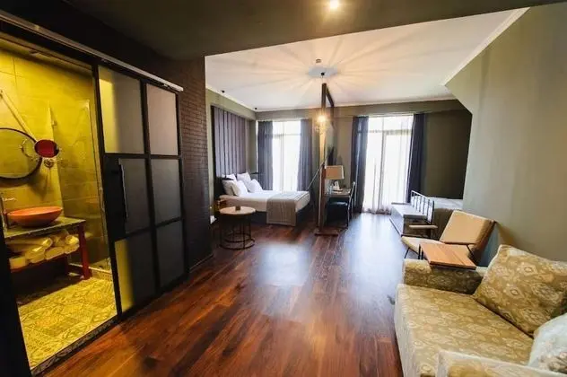 Deluxe Dört Kişilik Oda