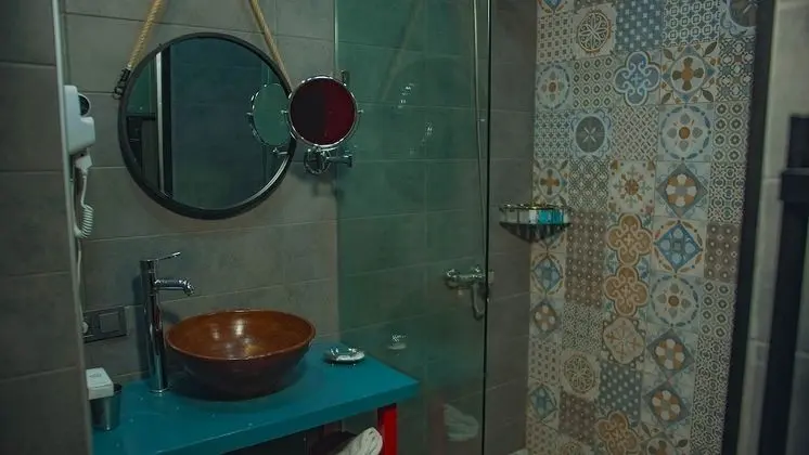 Standard Tek Büyük veya İki Ayrı Yataklı Oda