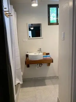 Comfort Tek Büyük Yataklı Oda, Birden Çok Yatak, Okyanus Manzaralı