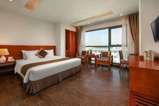 Superior Tek Büyük Yataklı Oda (1 Big Bed Only)