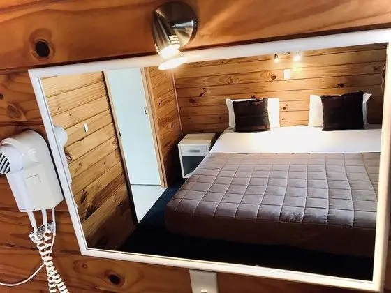 Comfort Büyük Yataklı Tek Kişilik Oda, 1 Yatak Odası, Bahçe Manzaralı, Bahçeli