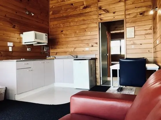 Comfort Büyük Yataklı Tek Kişilik Oda, 1 Yatak Odası, Bahçe Manzaralı, Bahçeli