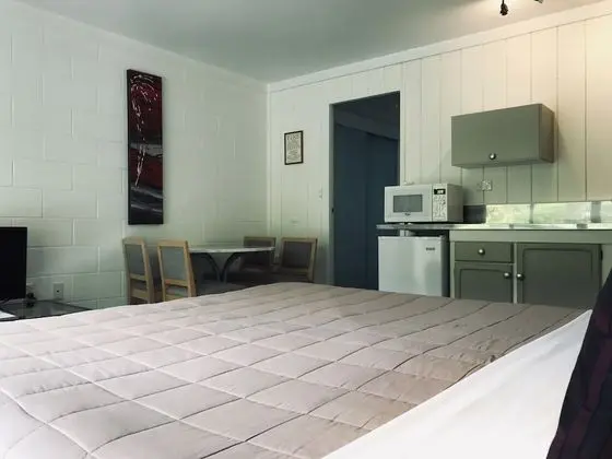 Family Oda, Bahçe Manzaralı, Bahçeli