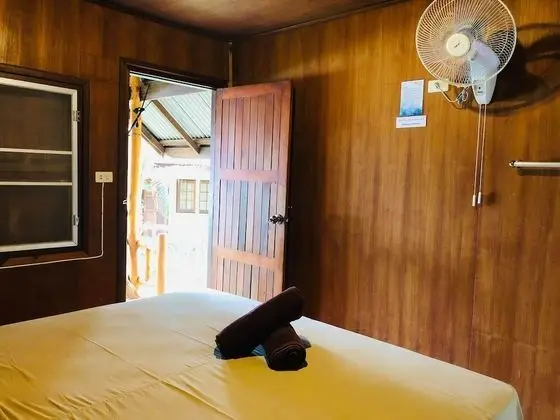 Standard Room (Fan Island Wooden Hut cold water)