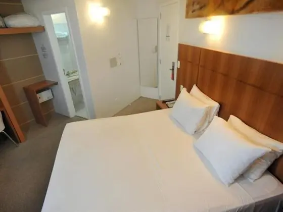 Superior Tek Büyük Yataklı Oda