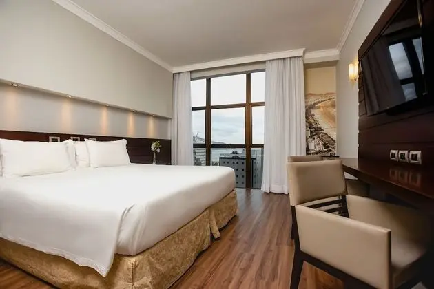 Premier Tek Büyük Yataklı Oda