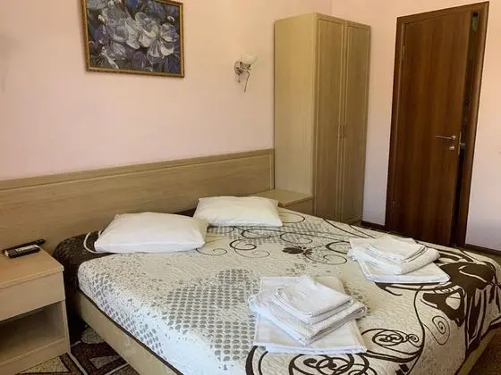 Comfort Tek Büyük veya İki Ayrı Yataklı Oda, 1 Yatak Odası, Sigara İçilmez, Kısmi Deniz Manzaralı