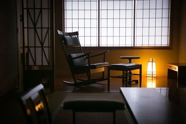 Traditional Süit (Japanese Modern with Hot Spring Bath)