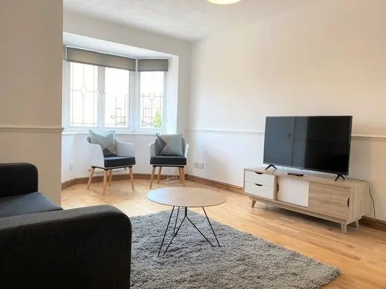 Ev, Özel Banyo, Bahçe Manzaralı (Bourton)