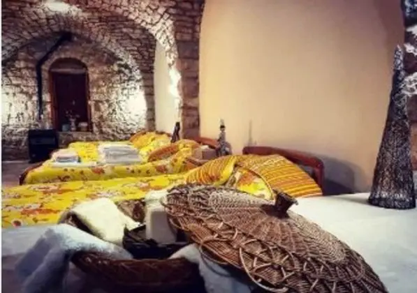 Traditional Ortak Ranzalı Oda, Birden Çok Yatak, Dağ Manzaralı
