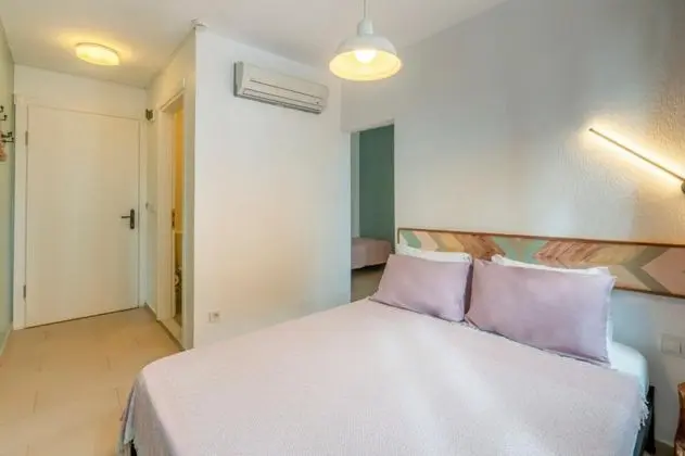 Triple, Şehir Manzaralı