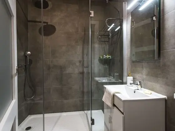 Luxury Apart Daire, Banyolu/Duşlu (Ximenez de Enciso II Apartment)