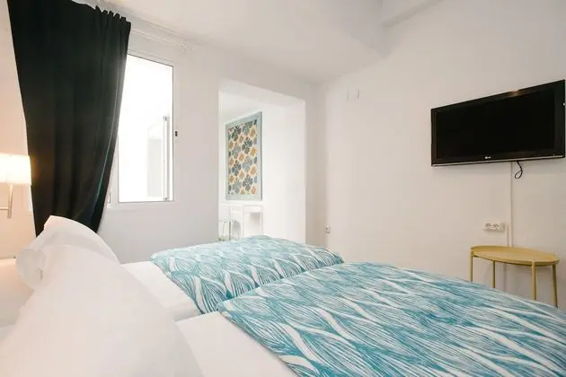 Standard Tek Büyük Yataklı Oda