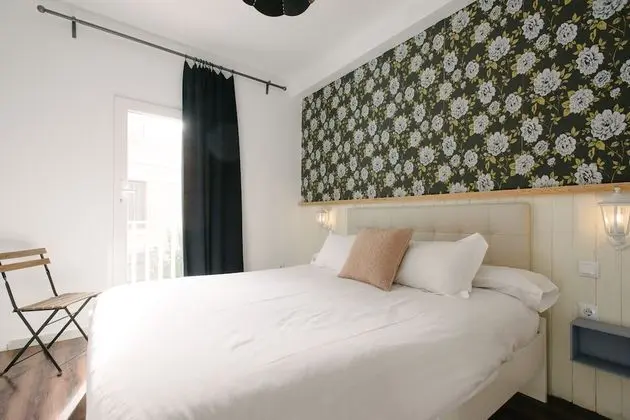 Tek Büyük Yataklı Oda, Balkon