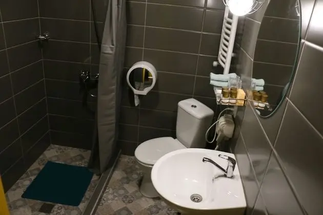 Premium Tek Büyük Yataklı Oda, 1 Büyük (Queen) Boy Yatak, Balkon, Bahçe Manzaralı